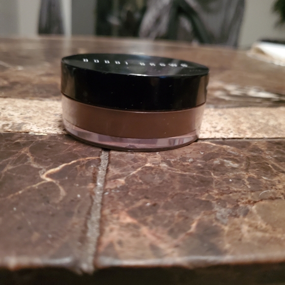 Bobbi Brown Sheer Finish loose Powder Warm Chestnut Dark Brown - Picture 4 of 5